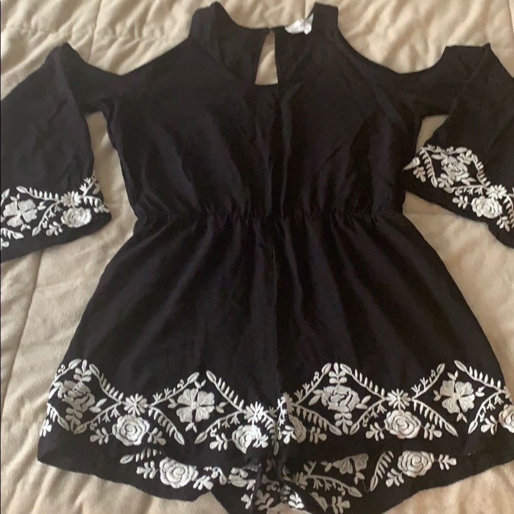 BLACK shorts jumper